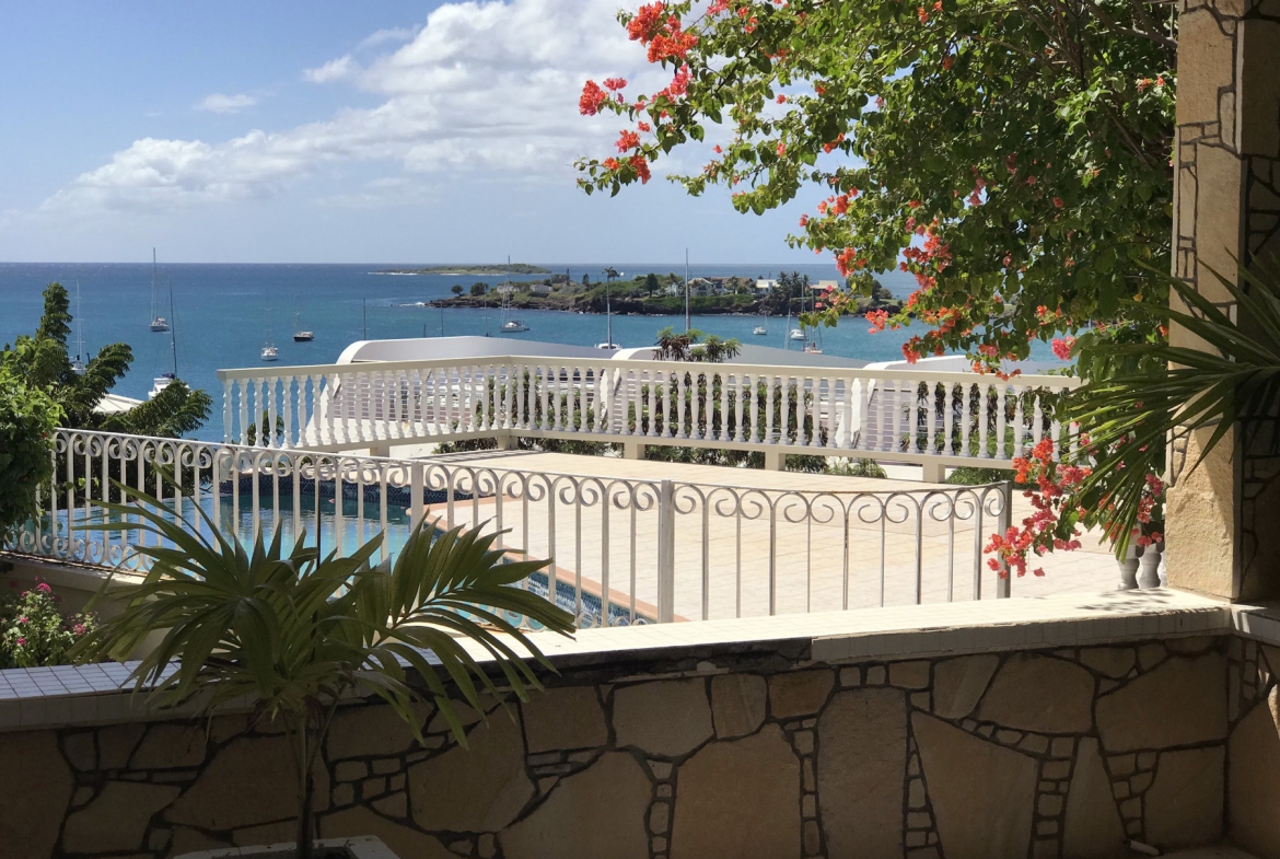 SUN096-Prickly-Bay-Stone-Villa-3-1170×785